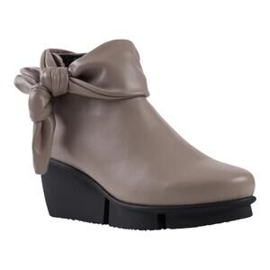 GC Shoes Women's Lavan Bow Detail Wedge Heel Ankle Booties Taupe Size 10